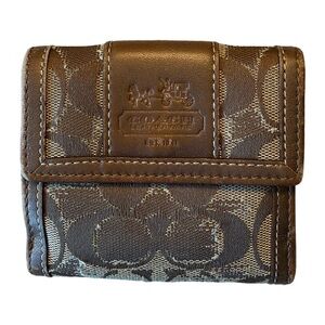Coach signature vintage wallet